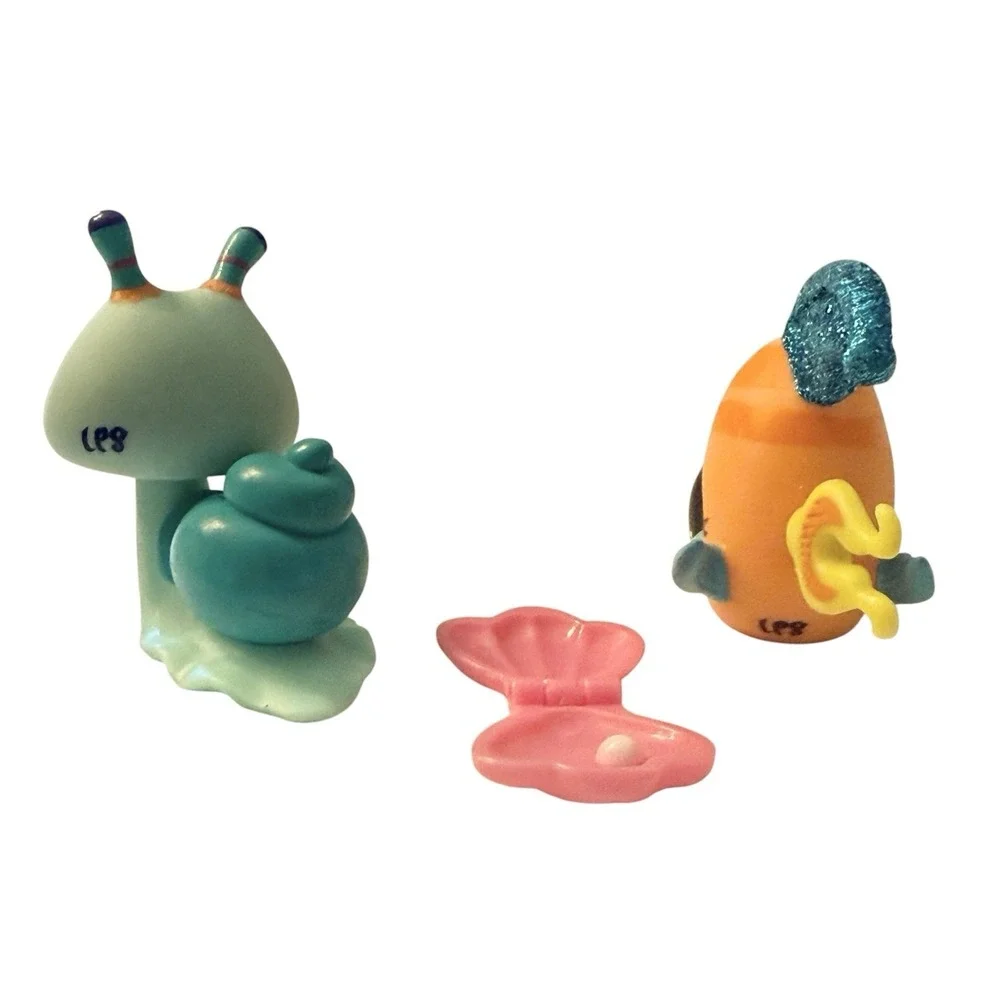LPS 2011 Walmart Snail #2478 Angelfish #2479 w/Shell Accessory Authentic
